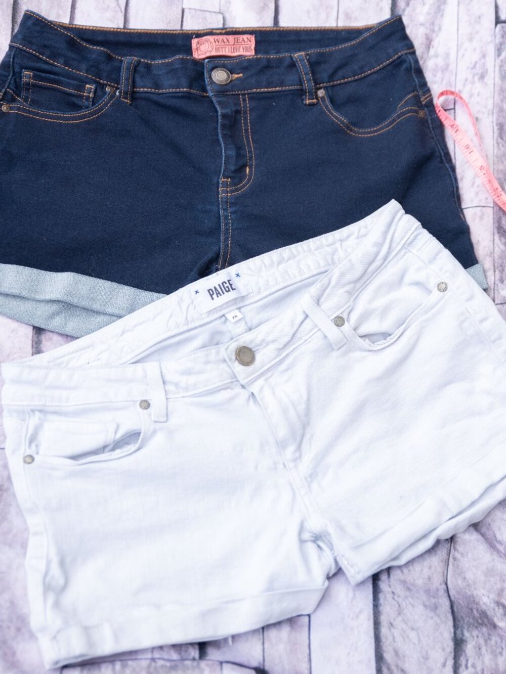 2 pair of women's size Large Jean White Dark and Wash shorts